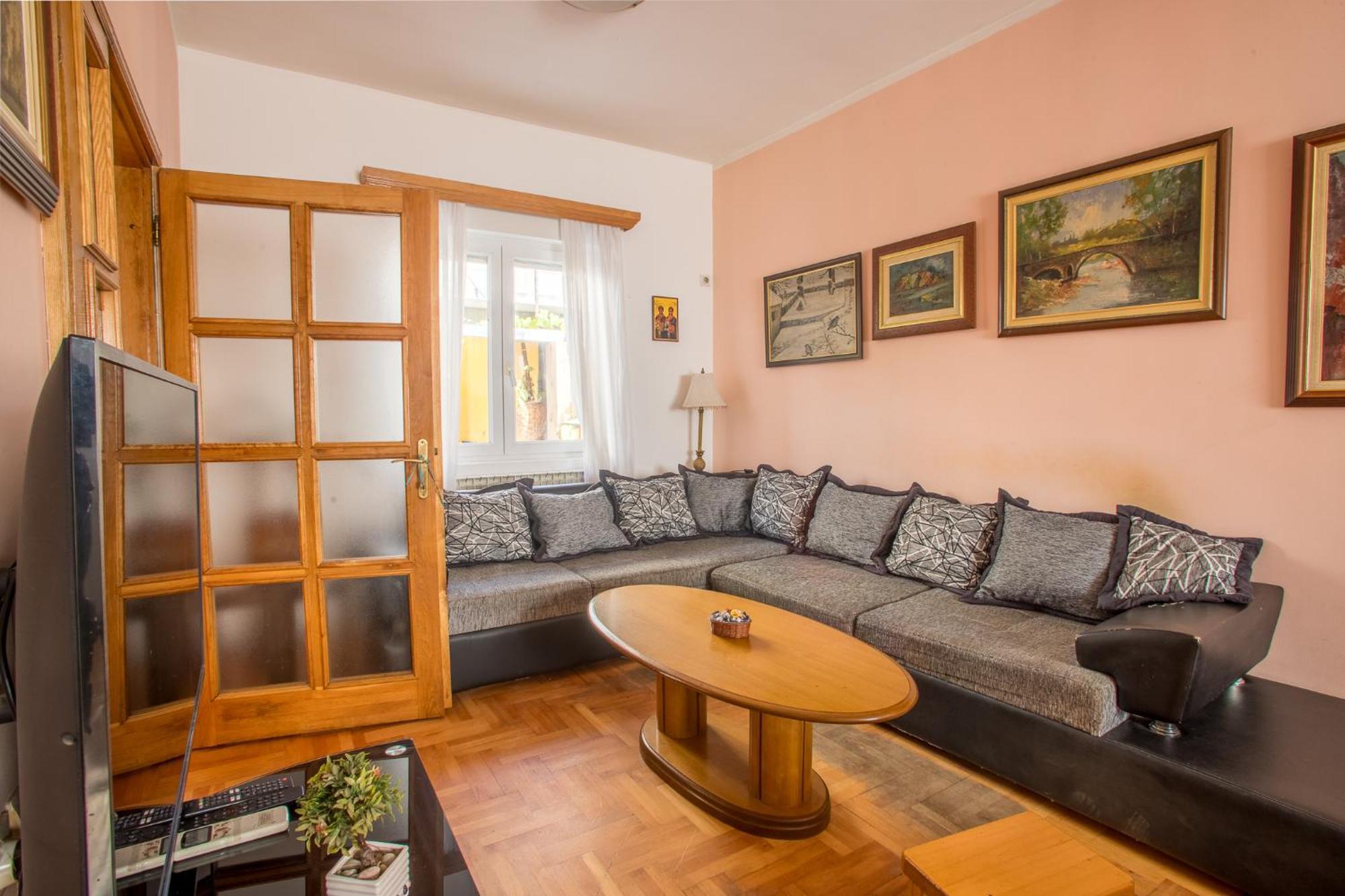 Late Story Apartment Подгорица Екстериор снимка