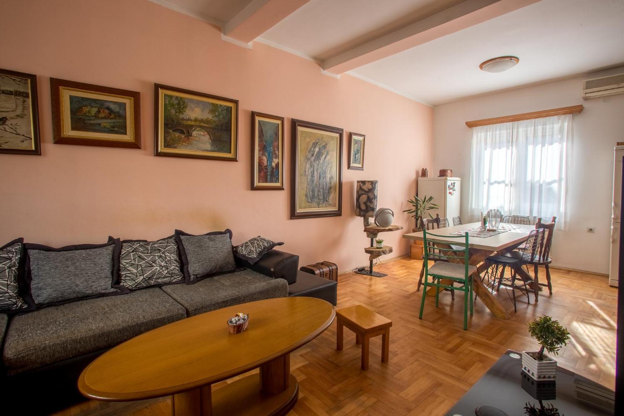 Late Story Apartment Подгорица Екстериор снимка